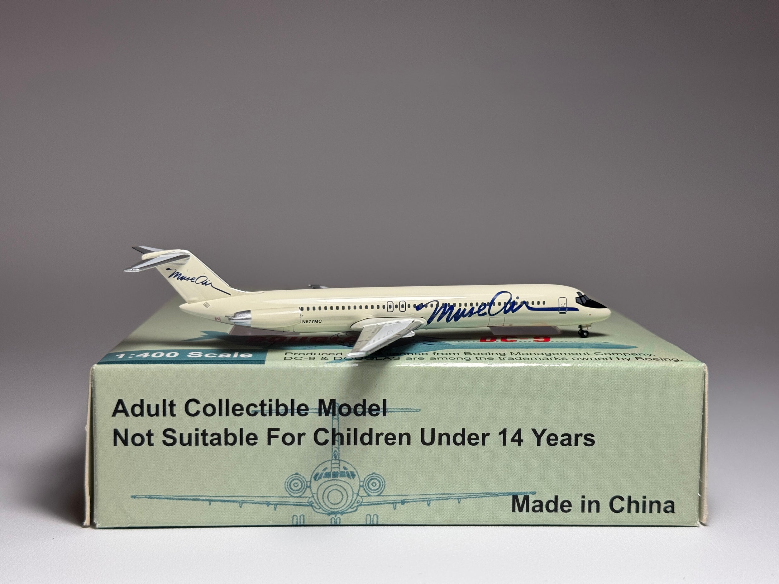 Aeroclassics 1:400 Muse Air Douglas DC-9-50 N677MC ACN677MC