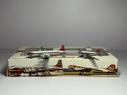 Aeroclassics 1:400 Braniff International Douglas DC-6B + DC-3 N6889 & N28362 El Dorado ACBNF156