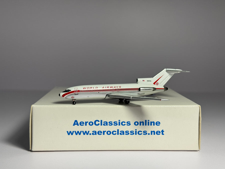 Aeroclassics 1:400 World Airways Boeing 727-100 N692WA AC18090