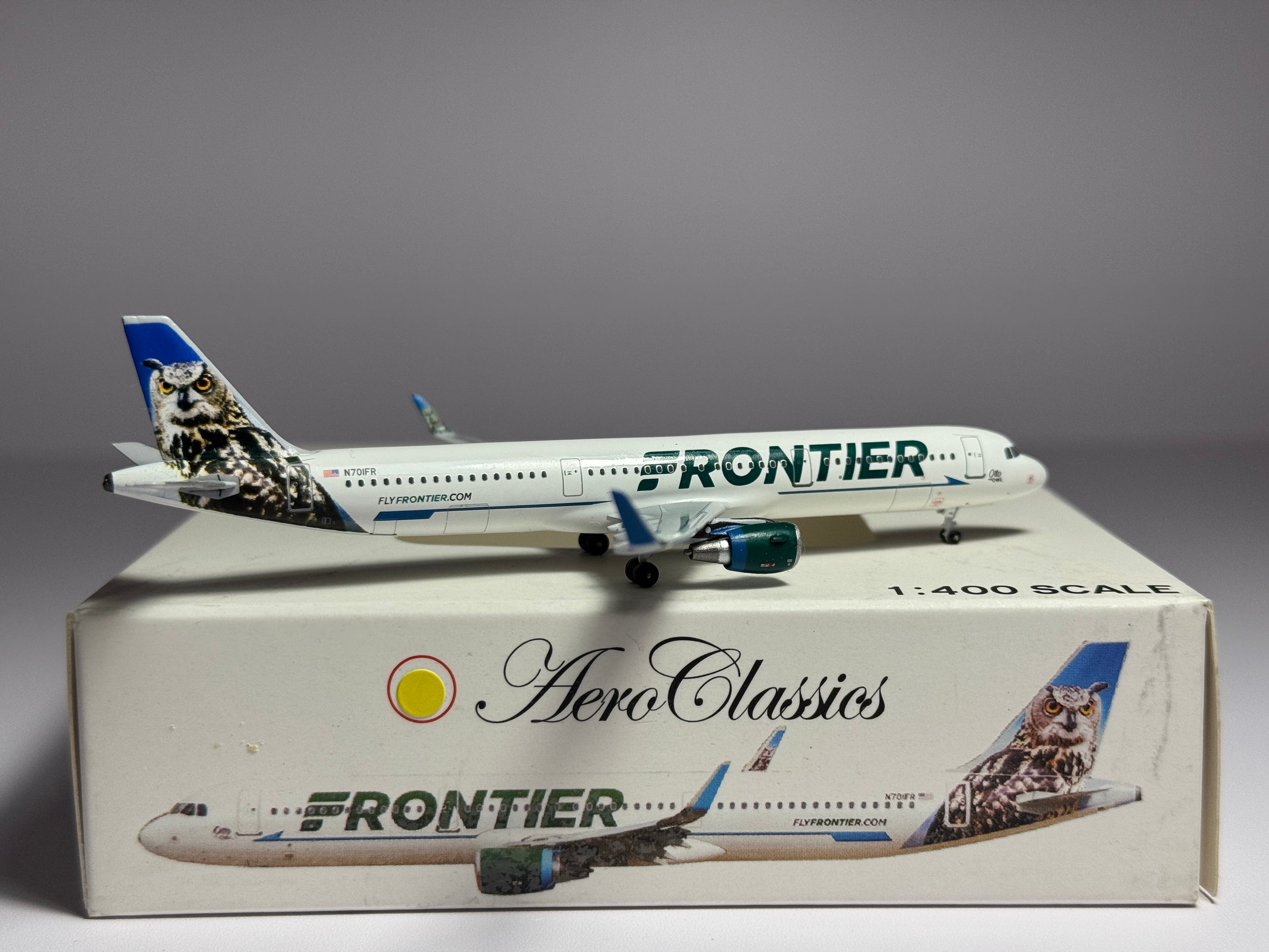 Aeroclassics 1:400 Frontier Airlines Airbus A321 N701FR Otto Owl AC4N701FR