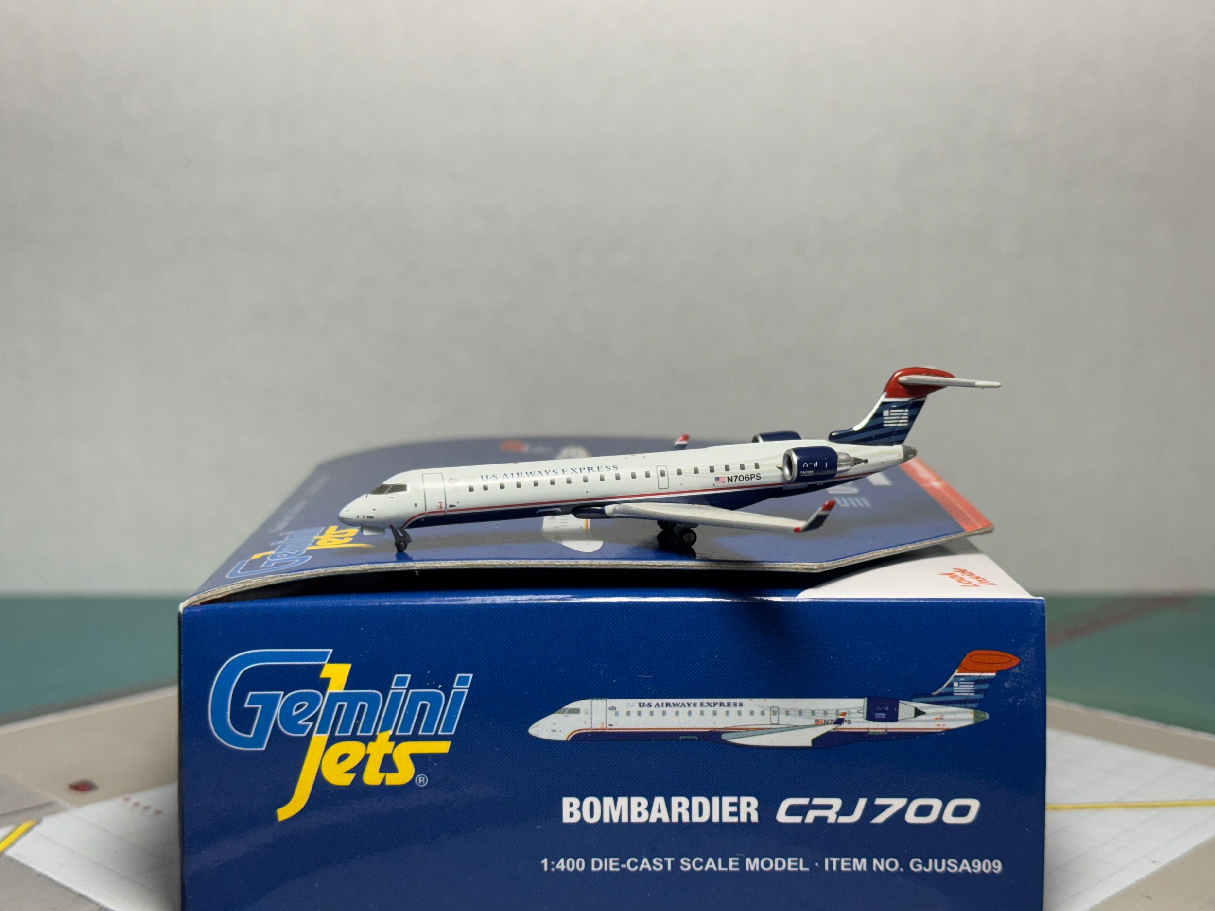 Gemini Jets 1:400 U.S Airways Express Bombardier CRJ700 N706PS PSA GJUSA909