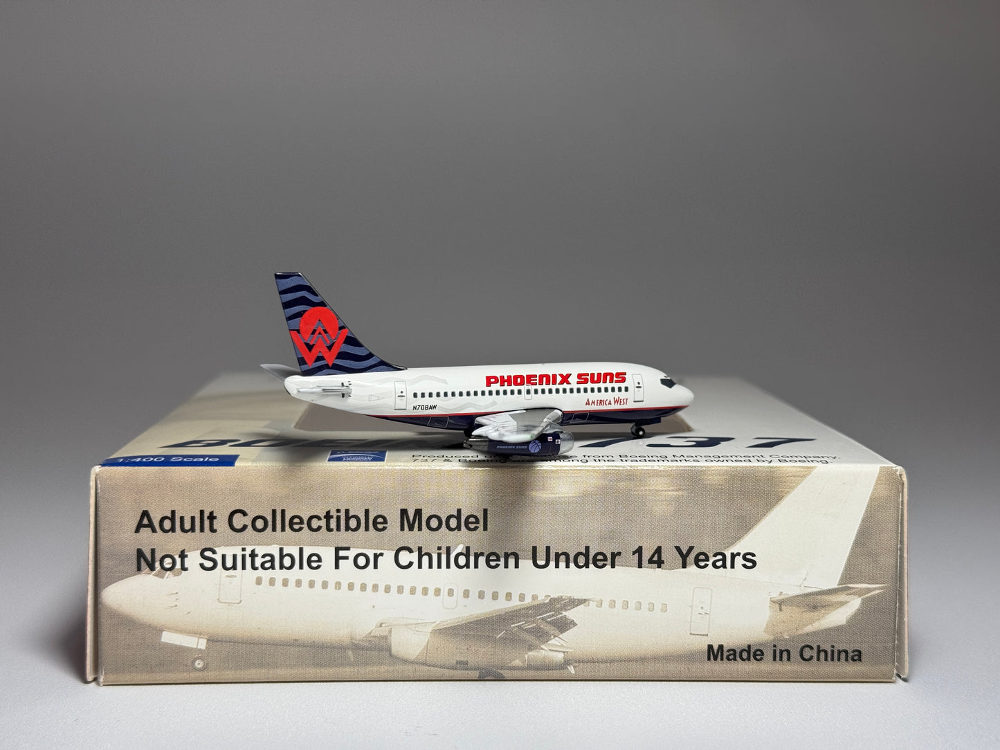 Aeroclassics 1:400 America West Boeing 737-100 N708AW Phoenix Suns GBMN708AW