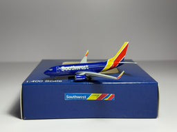 Aeroclassics 1:400 Southwest Airlines Boeing 737-700 N708SW Heart livery ACN708SW