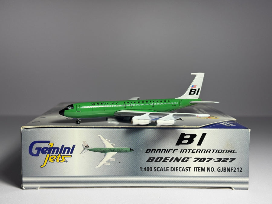 Gemini Jets 1:400 Braniff International Boeing 707-320 N7100 Green Jellybean GJBNF212