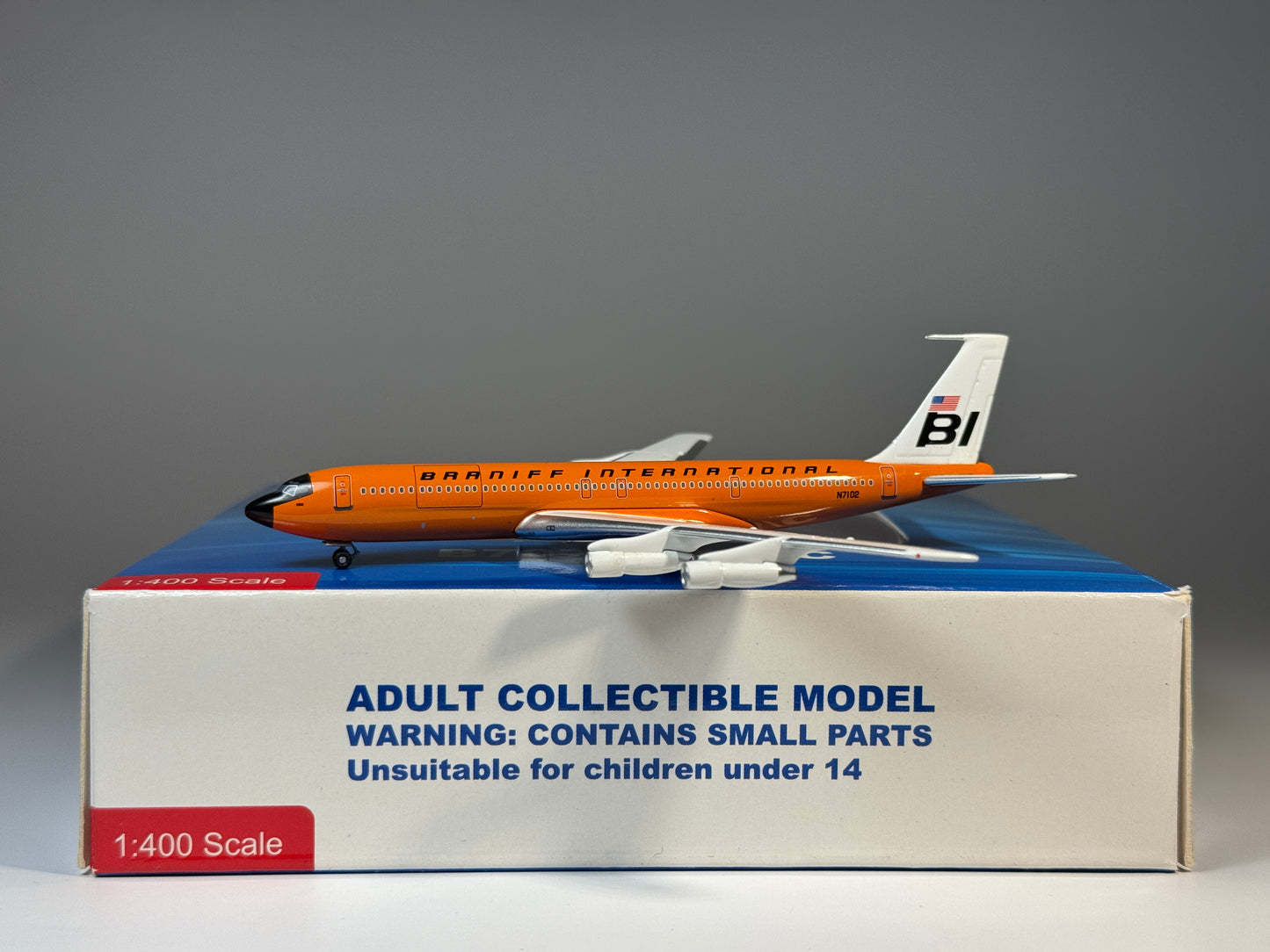 Aeroclassics 1:400 Braniff Boeing 707-320 N7102 Orange Jellybean ACN7102