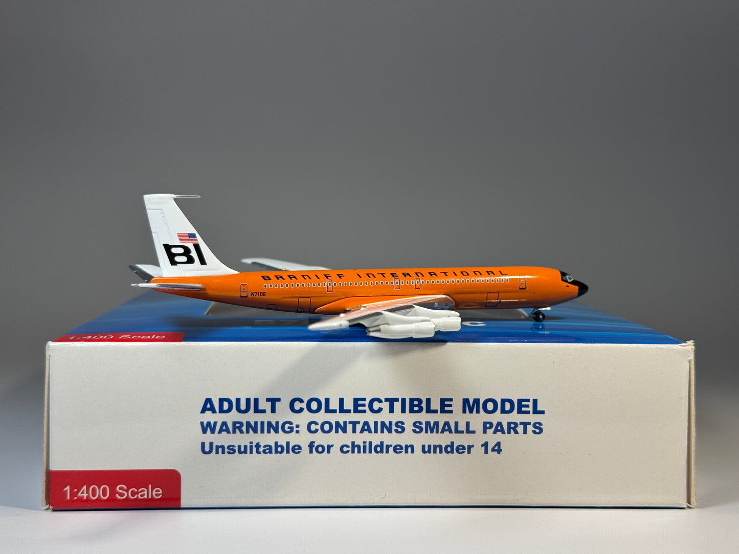 Aeroclassics 1:400 Braniff Boeing 707-320 N7102 Orange Jellybean ACN7102