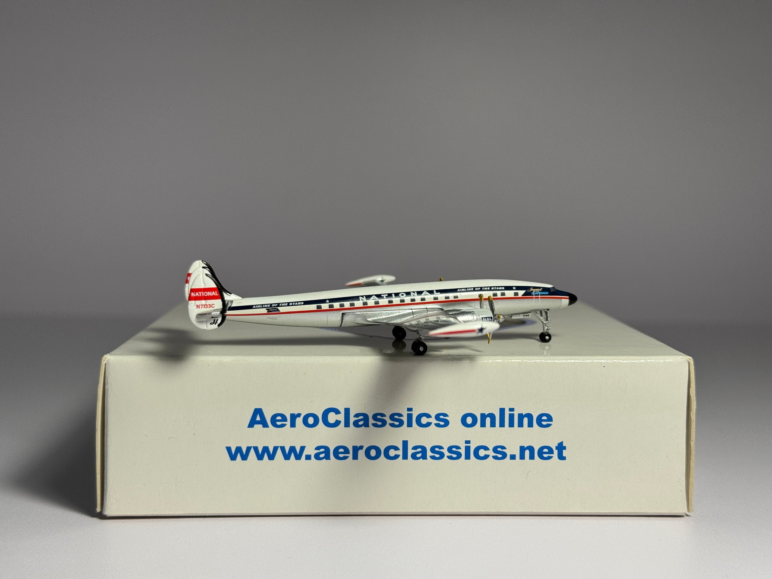 Aeroclassics 1:400 National Airlines Lockheed L-1049 N7133C Super H AC18293