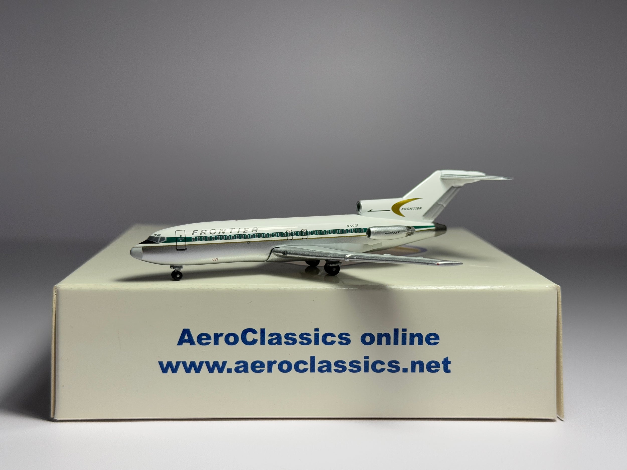 Aeroclassics 1:400 Frontier Airlines Boeing 727-100 N7270F ACTFA045
