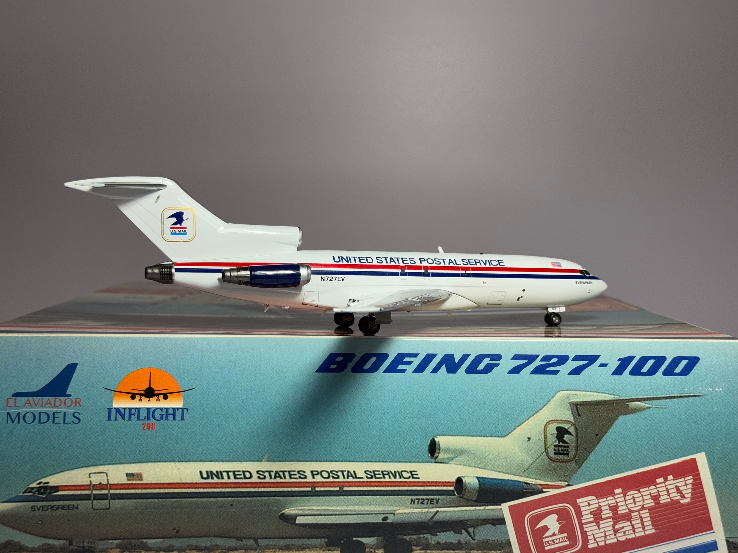 Inflight200 USPS Evergreen Boeing 727-100F N727EV EAV727 w/stand