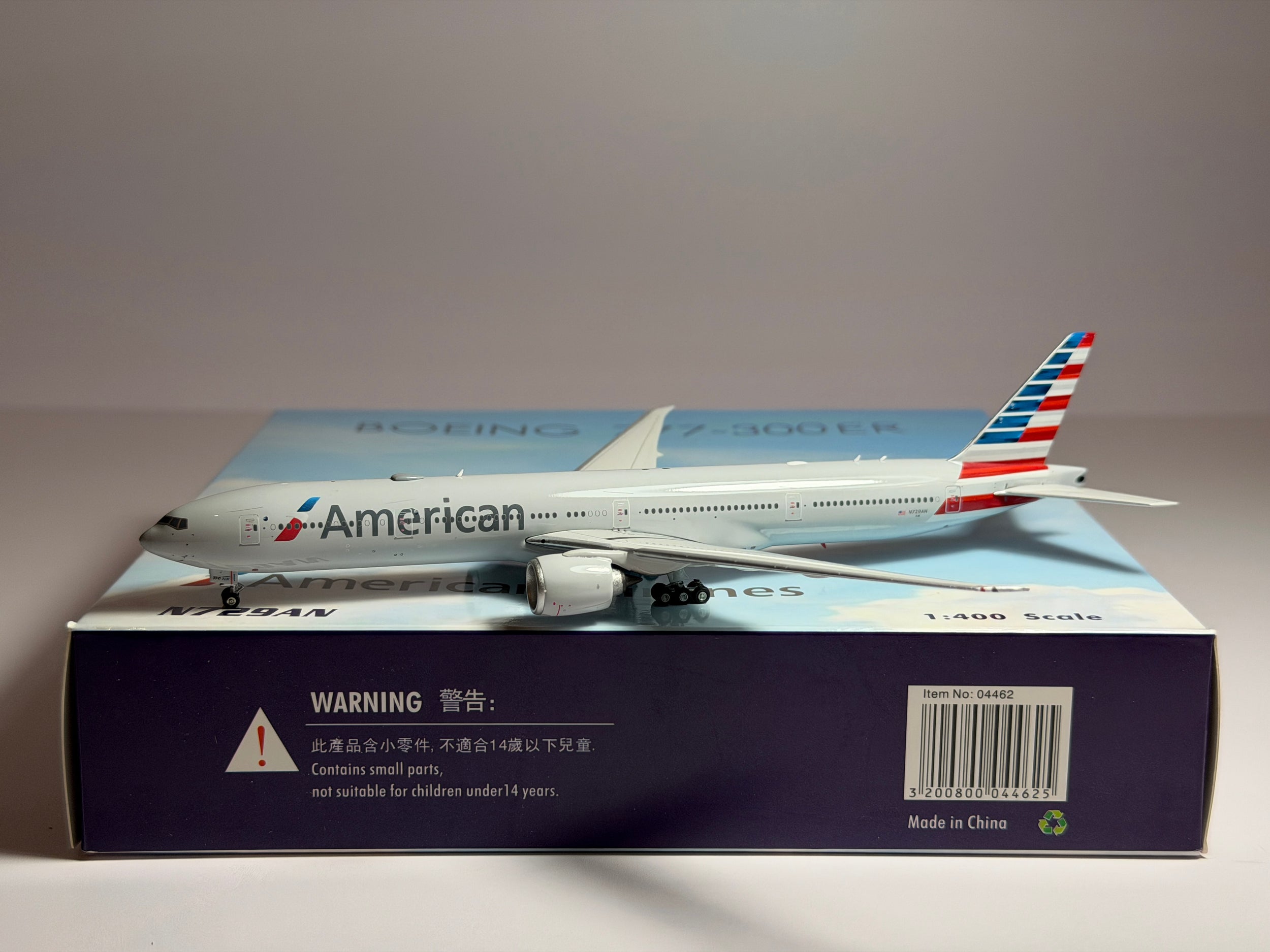 American Airlines Boeing 777-300ER 1:400 Phoenix N729AN (PH404462)
