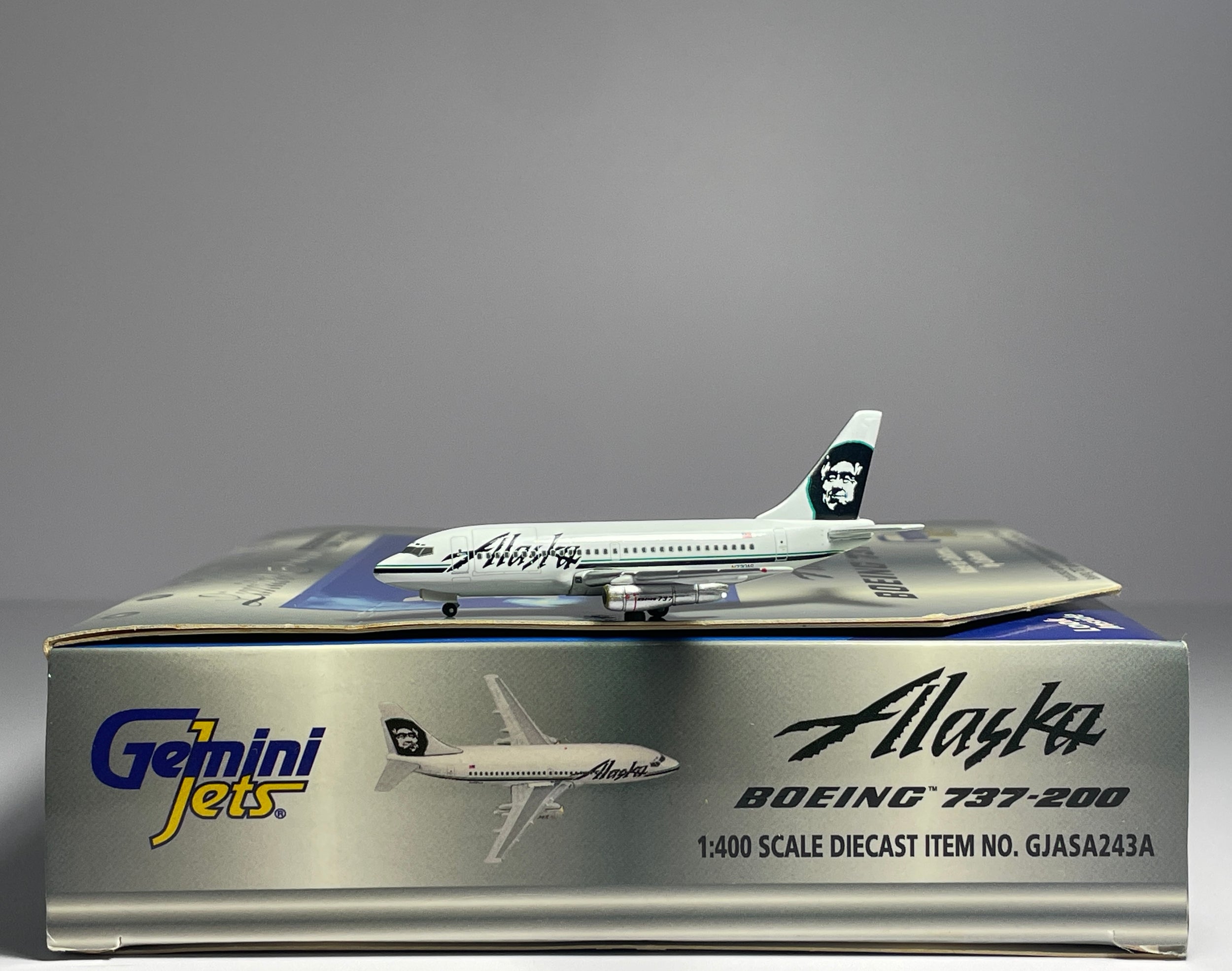 Gemini Jets 1:400 Alaska Airlines Boeing 737-300 N730AS Icicles GJASA243A