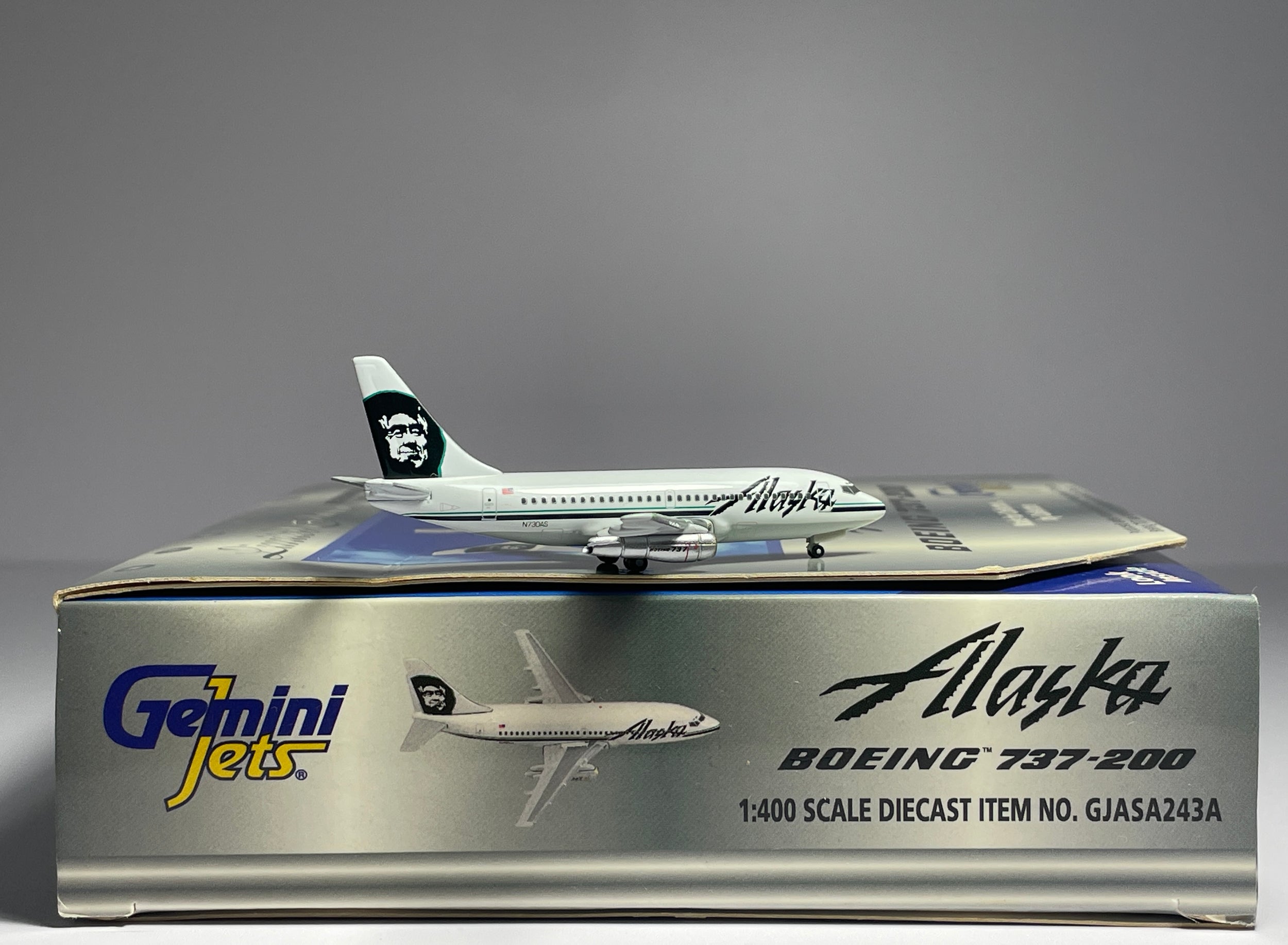 Gemini Jets 1:400 Alaska Airlines Boeing 737-300 N730AS Icicles GJASA243A