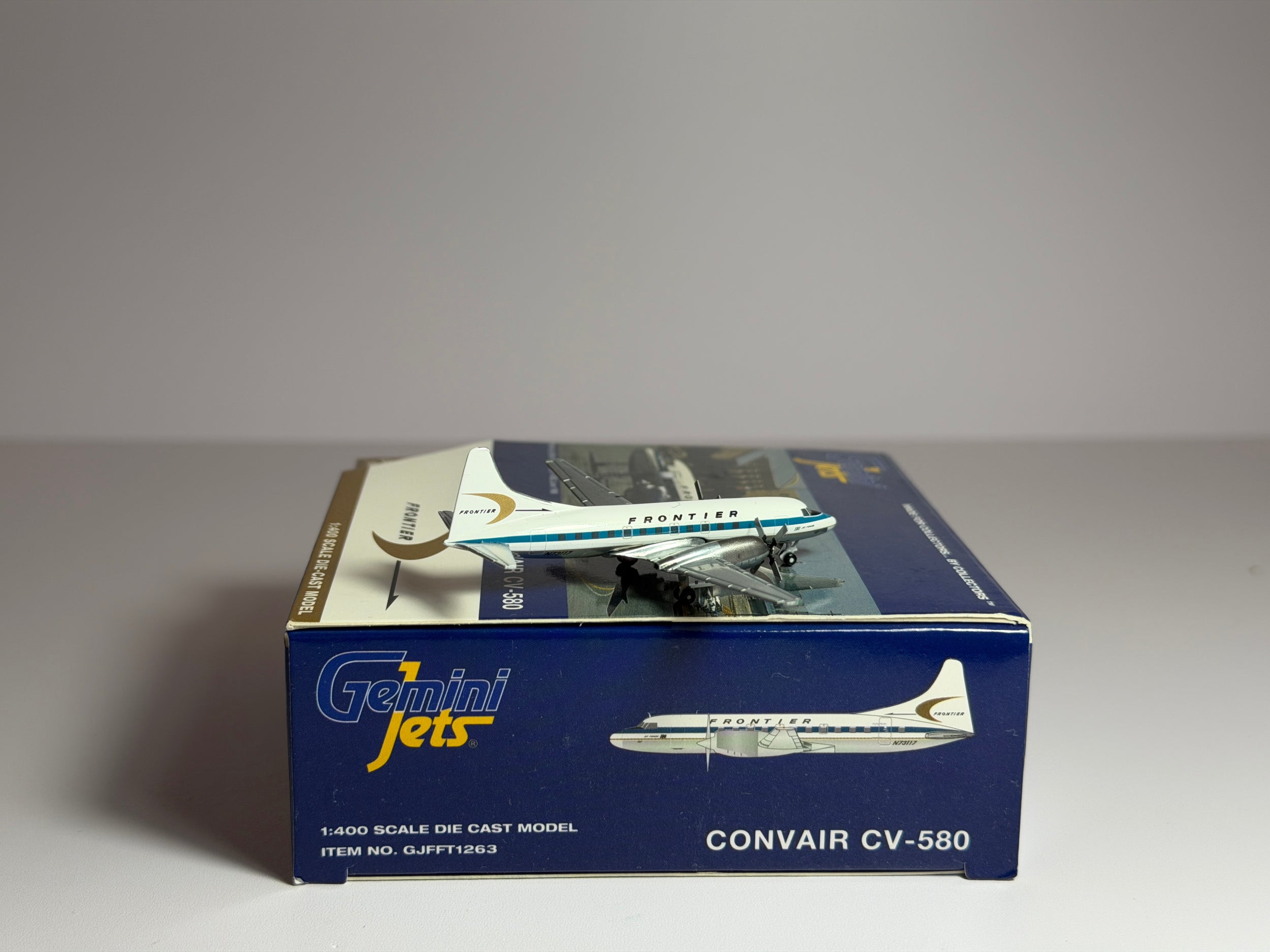 Frontier Airlines Convair CV-580 1:400 Gemini Jets N73117 (GJFFT1263)
