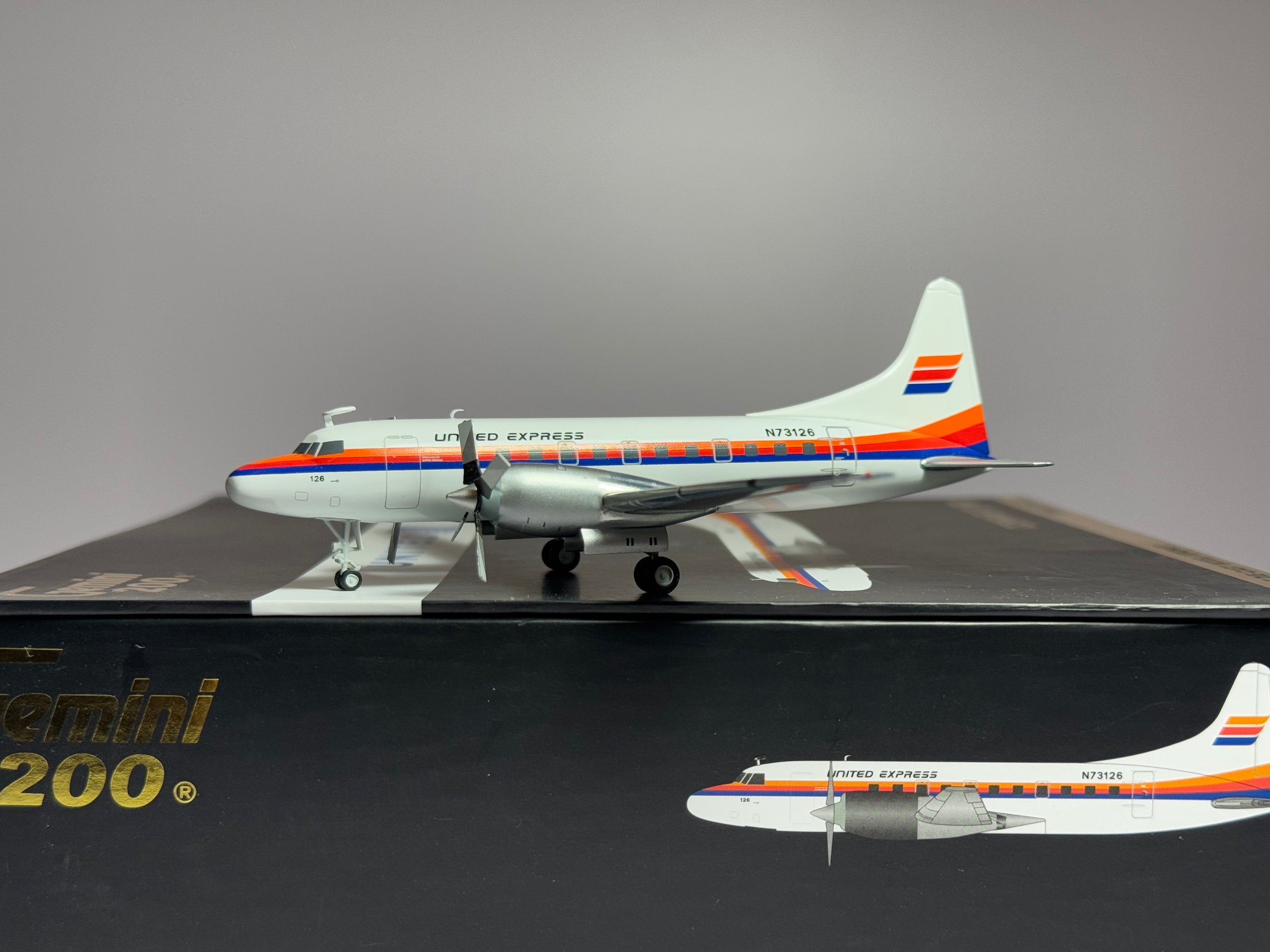 Gemini Jets 1:200 United Express Convair CV-580 N73126 Aspen Air G2UAL318