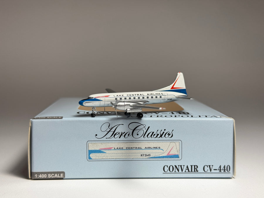 Aeroclassics 1:400 Lake Central Airlines Convair CV-340 N73149 ACN73149