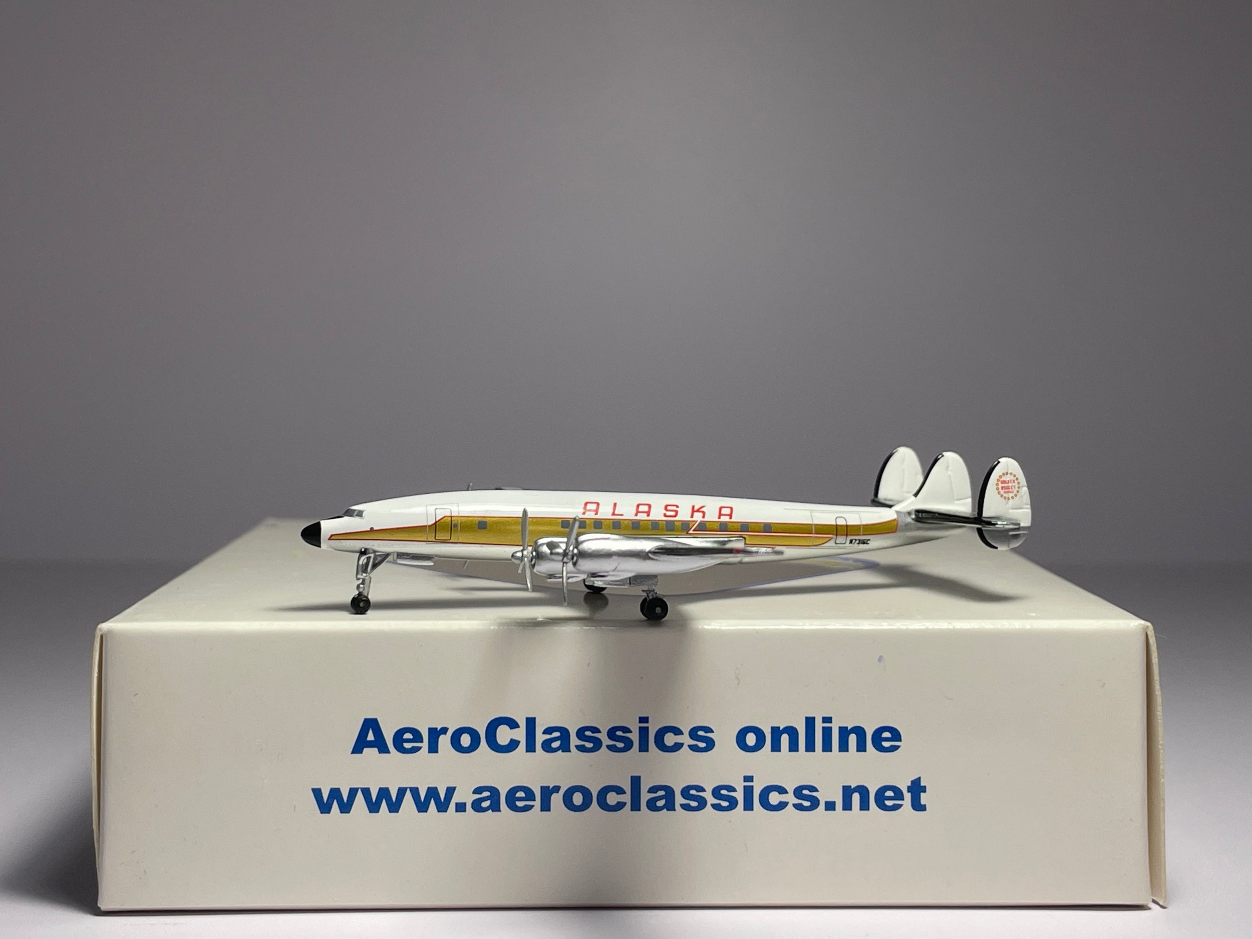 Aeroclassics 1:400 Alaska Airlines Lockheed L-1649 N7316C Golden Nugget ACN7316C