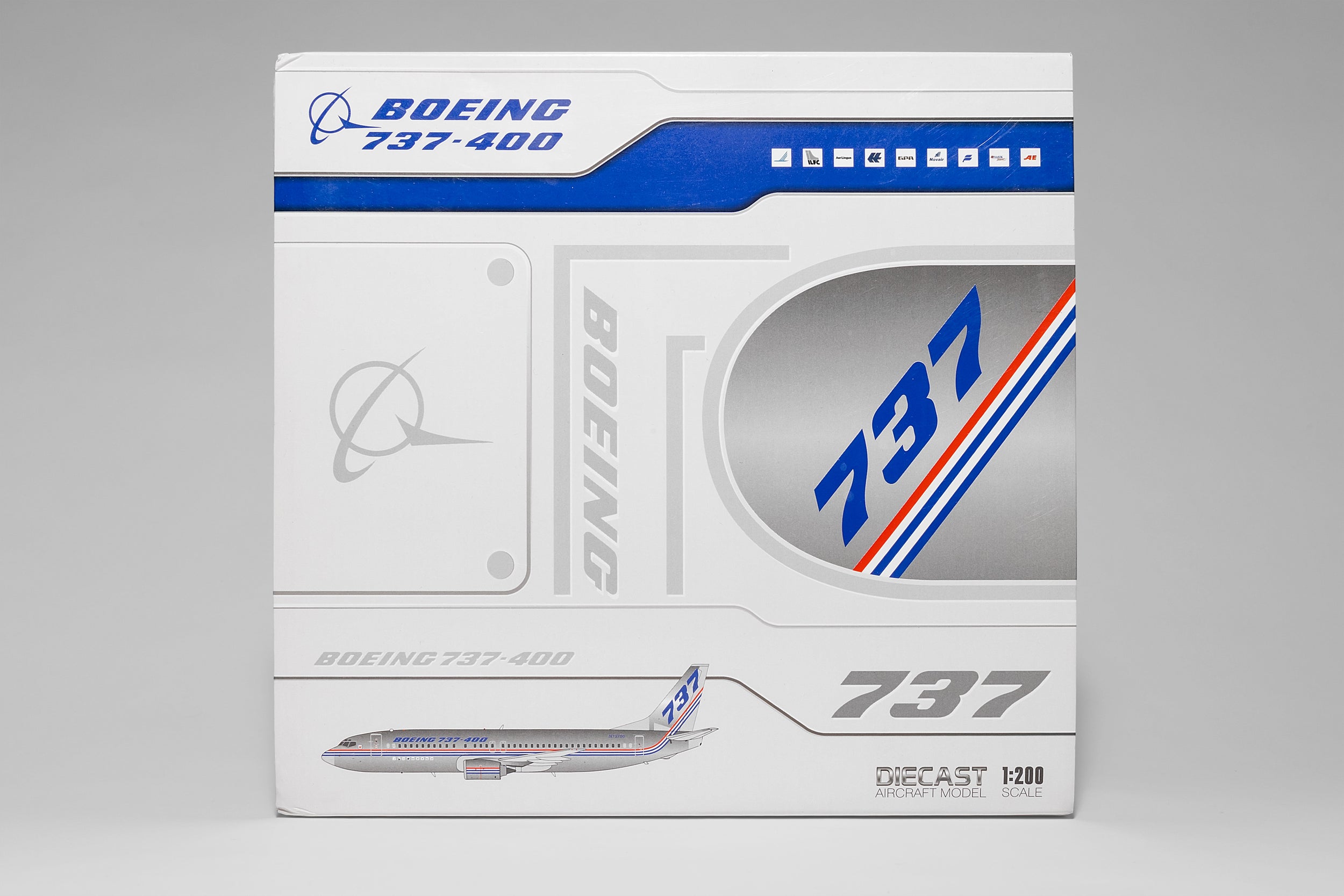 JC Wings 1:200 House Colors Boeing 737-400 N73700 polished livery XX20389