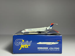 Gemini Jets 1:400 Delta Connection Bombardier CRJ700 N740EV Deltaflot GJDAL728