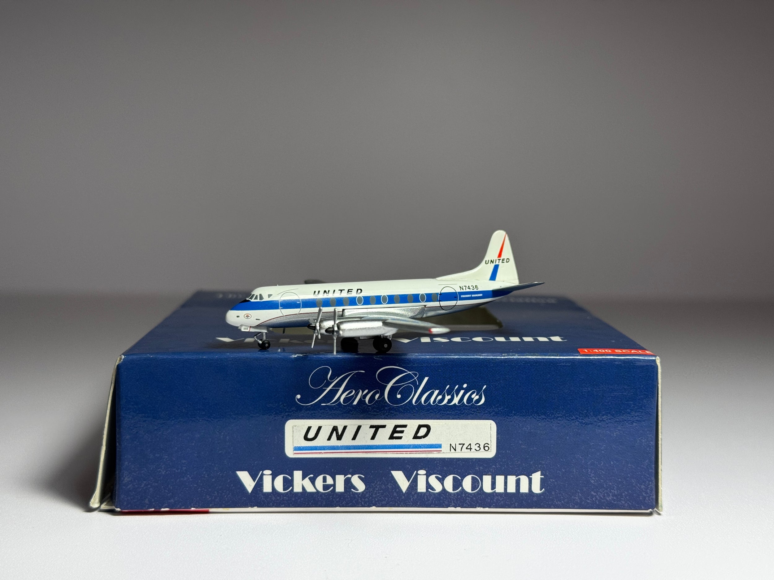 Aeroclassics 1:400 United Airlines Vickers Viscount 700 N7436 Mainliner ACN7436
