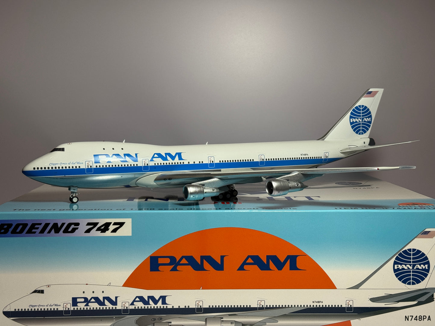 Inflight200 Pan American Boeing 747-100 N748PA Clipper Crest of the Wave IF742PA0124P