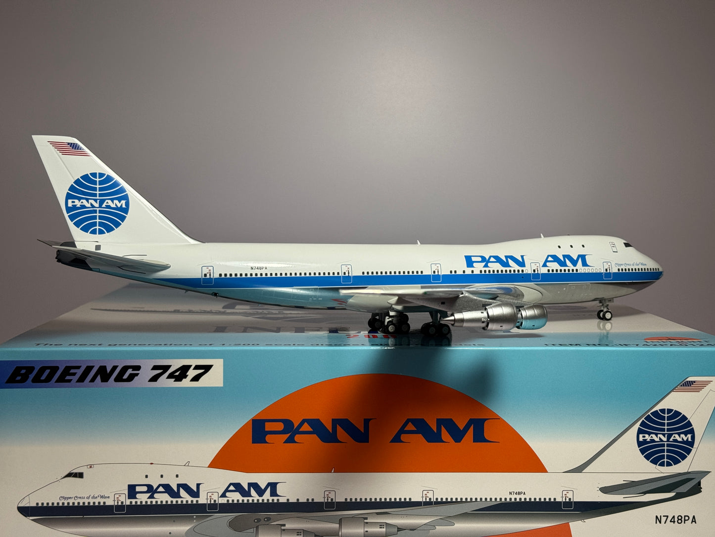 Inflight200 Pan American Boeing 747-100 N748PA Clipper Crest of the Wave IF742PA0124P