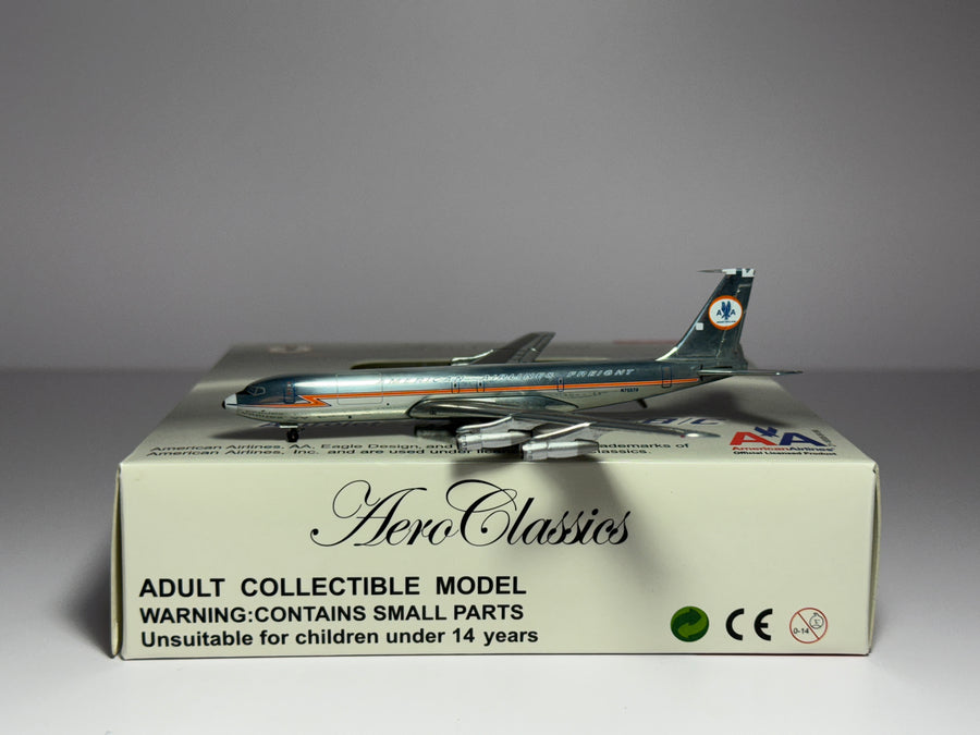 Aeroclassics 1:400 American Freighter Boeing 707-320 N7557A Astrojet ACN7557A