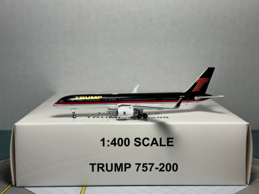 Gemini Jets 1:400 Trump Private Boeing 757-200 N757AF old scheme GJTRU1598