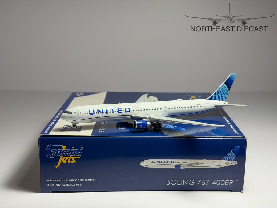 United Airlines Boeing 767-400ER 1:400 Gemini Jets N76064 (GJUAL2152)