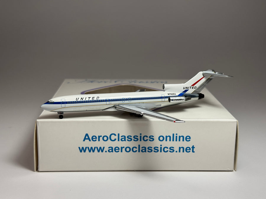 Aeroclassics 1:400 United Airlines Boeing 727-200 N7626U Mainliner ACN7626U