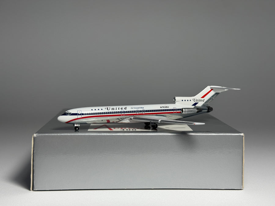 Aeroclassics 1:400 United Airlines Boeing 727-200 N7638U Stars & Bars ACN7638U