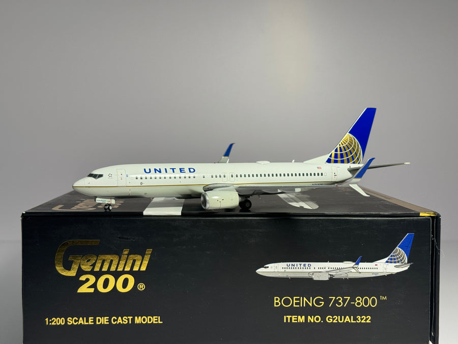 Gemini Jets 1:200 United Airlines Boeing 737-800 N76529 Post Merger G2UAL322