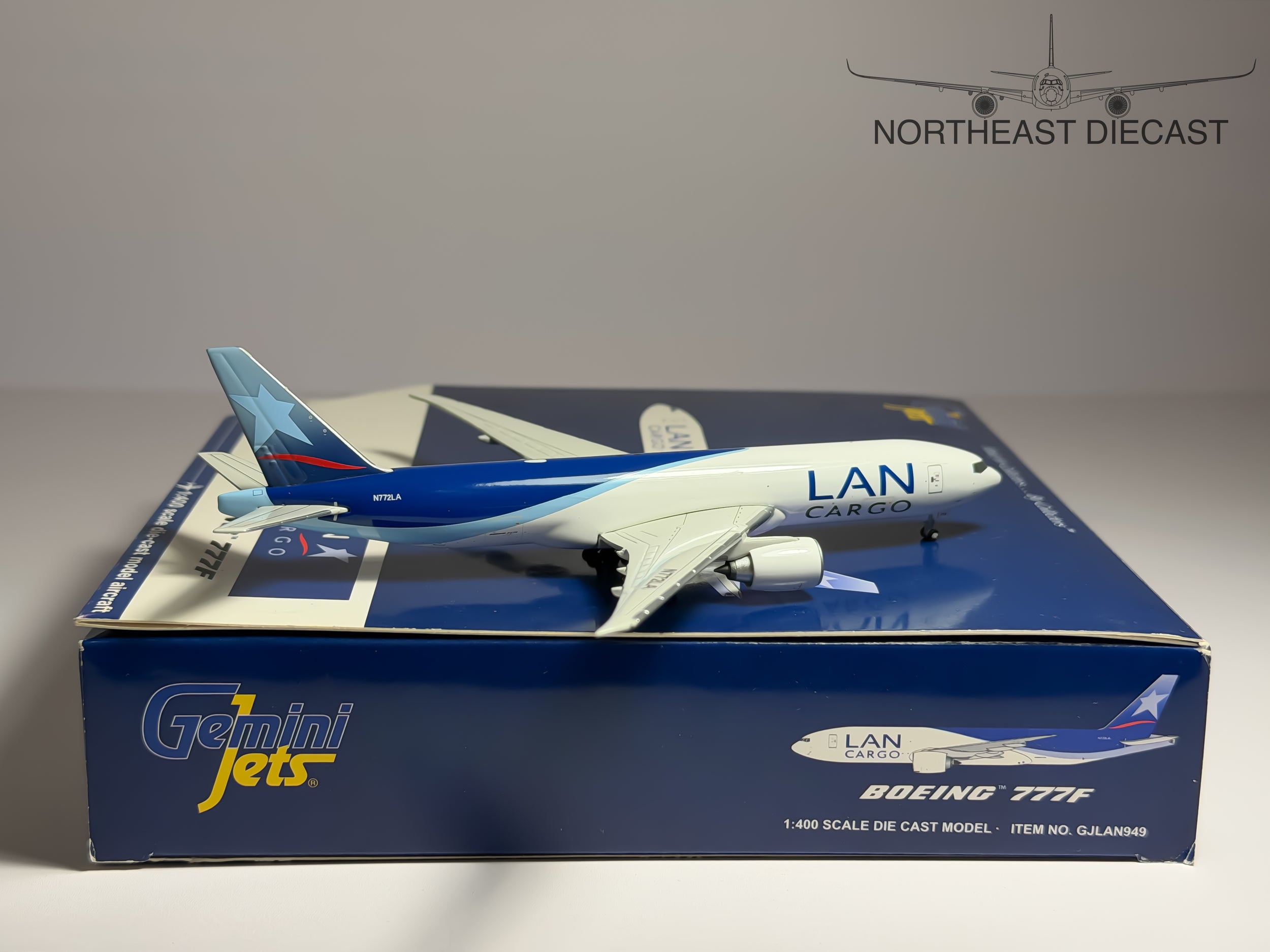 LAN Cargo Boeing 777F 1:400 Gemini Jets N772LA (GJLAN949)