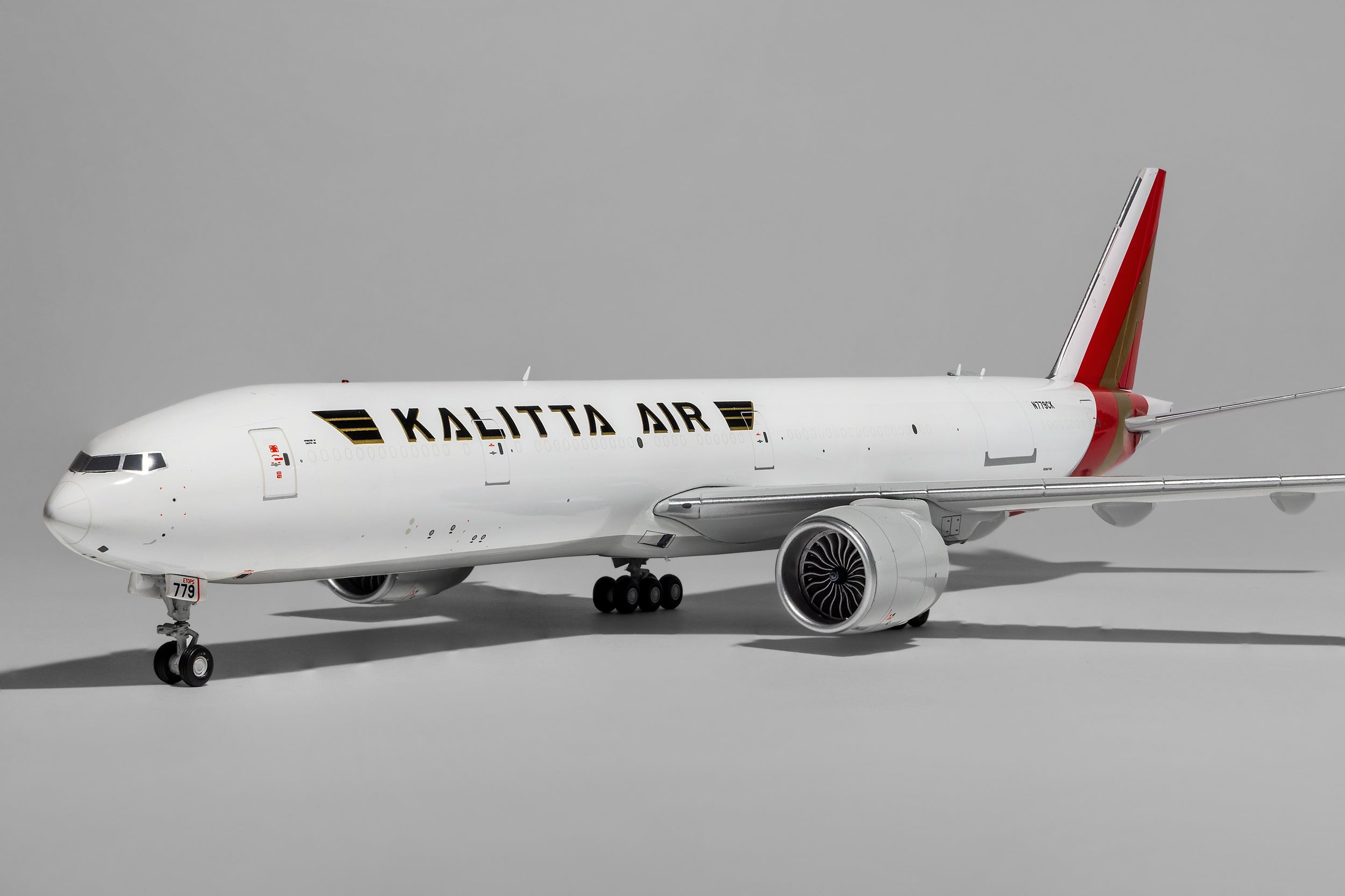 Gemini Jets 1:200 Kalitta Air Boeing 777-300ERF N779CK new colors G2CKS1364