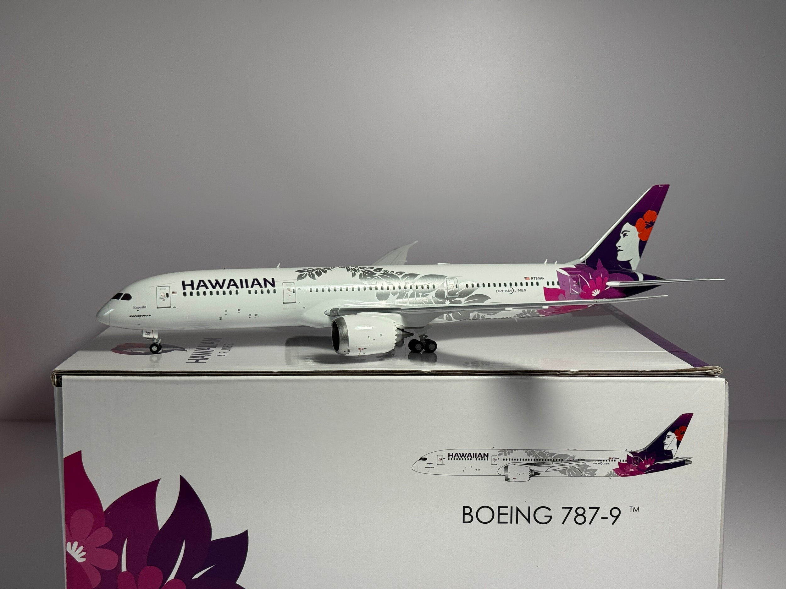 Gemini Jets 1:200 Hawaiian Airlines Boeing 787-9 N780HA Second Floral G2HAL1051