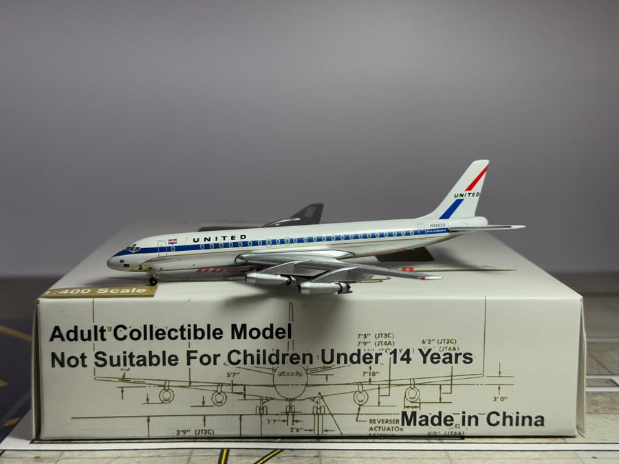 Aeroclassics 1:400 United Airlines McDonnell Douglas DC-8-20 N8002U Mainliner ACN8002U