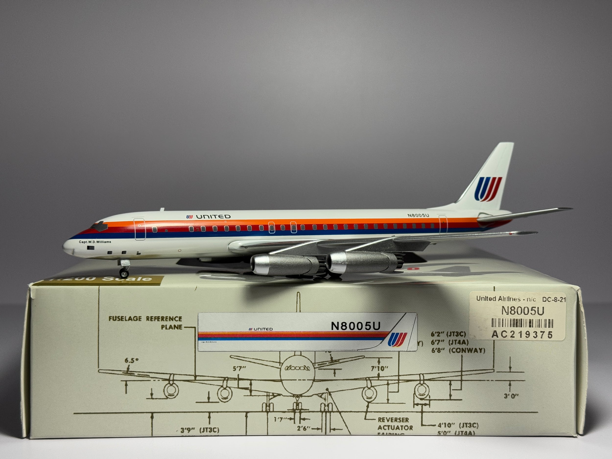 Aeroclassics 1:200 United Airlines Douglas DC-8-20 N8005U Saul Bass AC219375