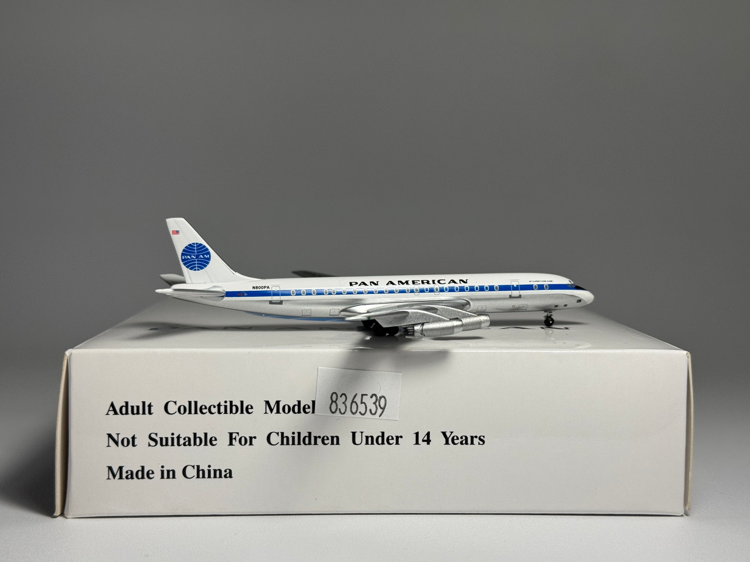 Aeroclassics 1:400 Pan American Douglas DC-8-30 N800PA Jet Clipper Flying Cloud ACN800PA
