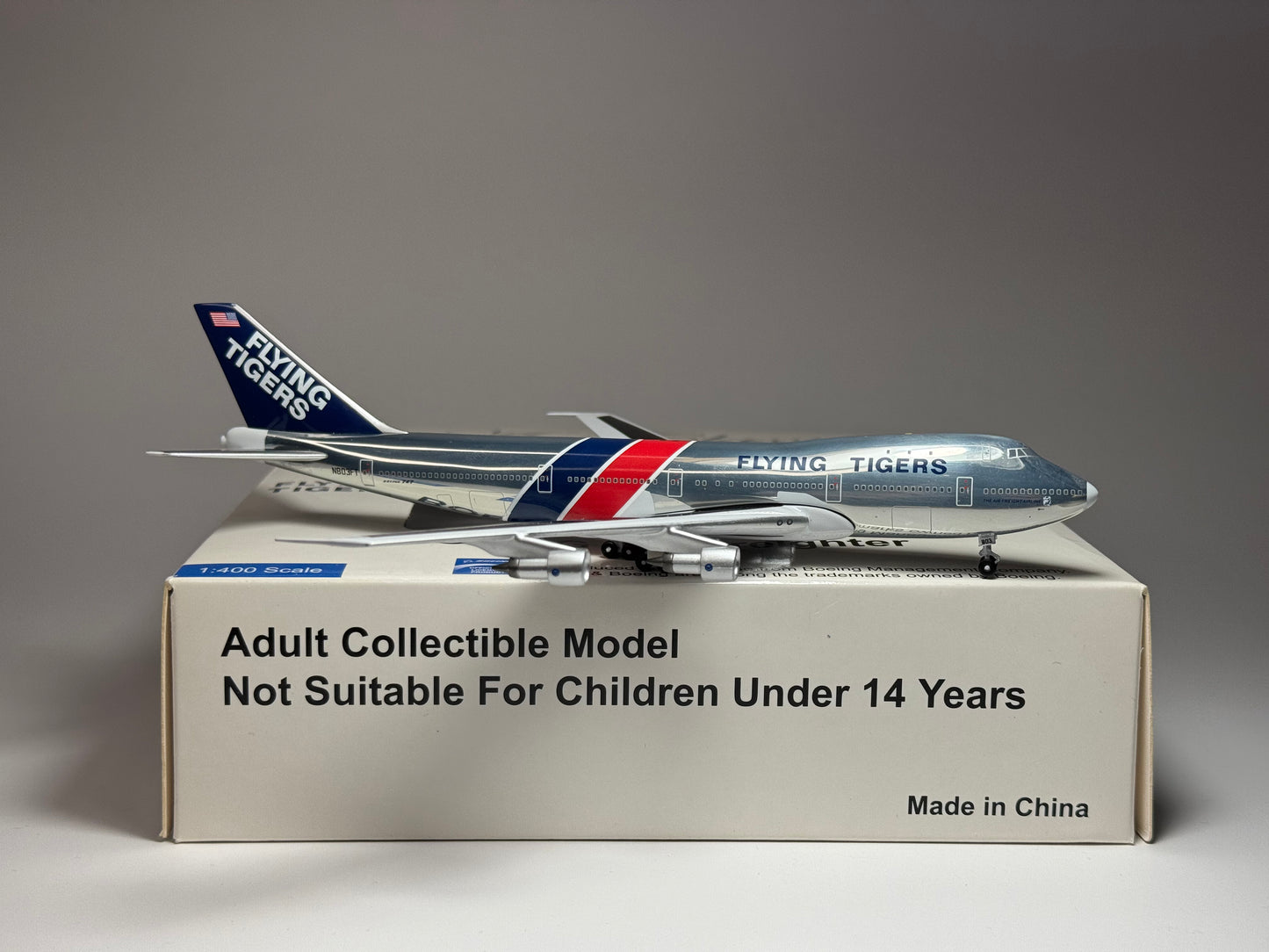 Aeroclassics 1:400 Flying Tigers Boeing 747-100F N803FT Polished ACN803FT
