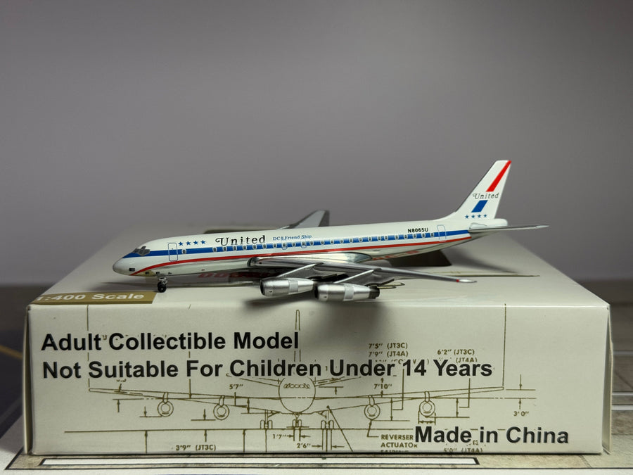 Aeroclassics 1:400 United Airlines McDonnell Douglas DC-8-52 N8065U Stars & Bars ACN8065U