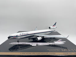 Gemini Jets 1:200 Delta Air Lines McDonnell Douglas MD-11 N807DE Widget G2DAL407