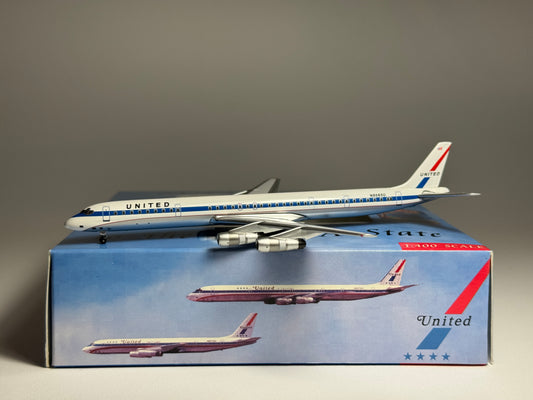Aeroclassics 1:400 United Airlines Douglas DC-8-61 N8085U Mainliner S8UAL002