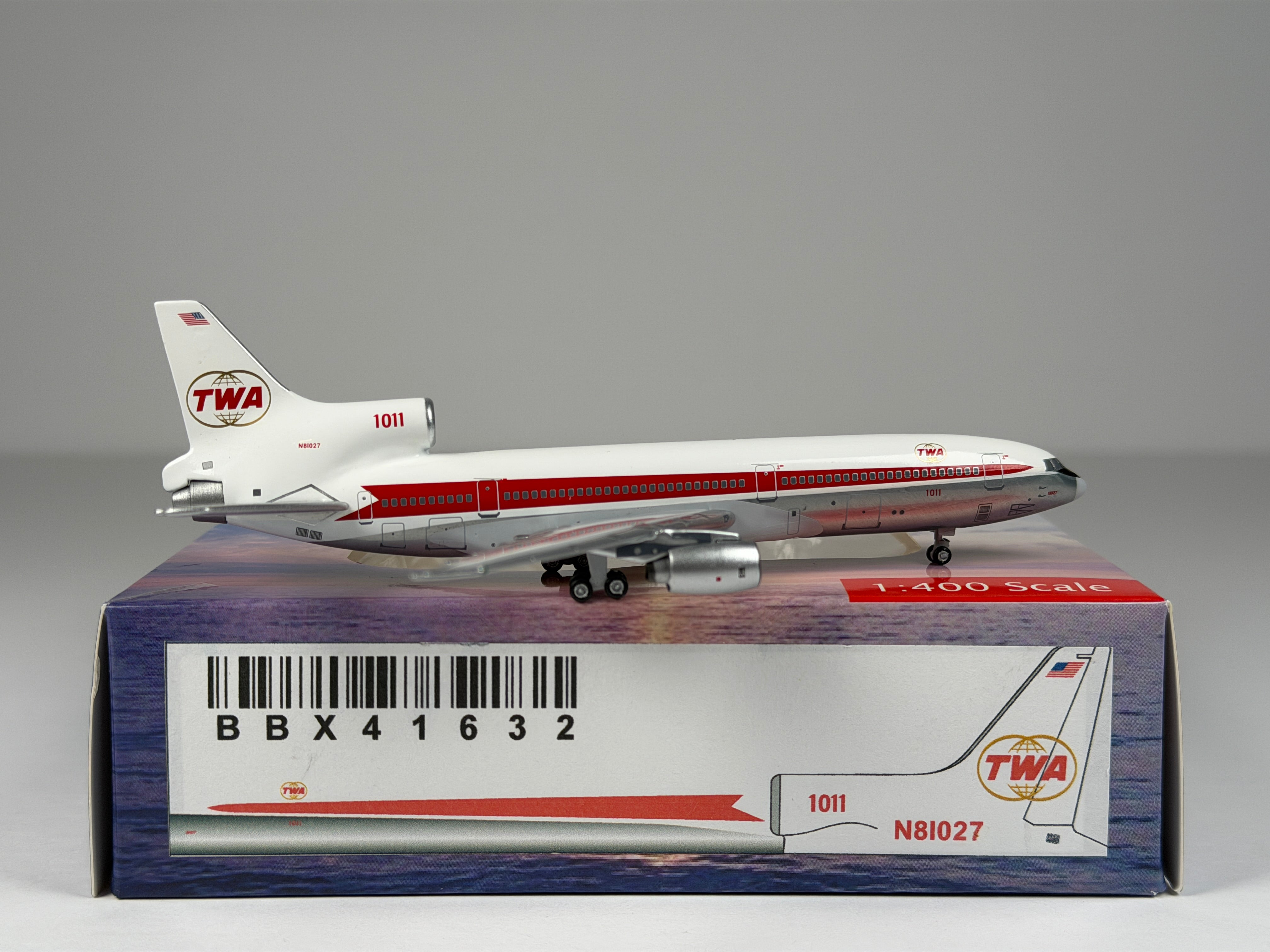 Trans World Airlines (TWA) Lockheed L-1011 1:400 Aeroclassics N81027 (BBX41632)
