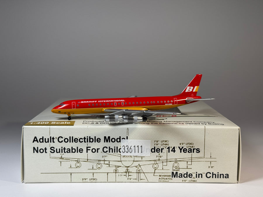 Aeroclassics 1:400 Braniff International Douglas DC-8-50 N812BN Red Flying Colors ACN812BN
