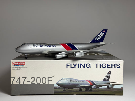 Dragon Wings 1:400 Flying Tigers Boeing 747-200F N812FT 55731