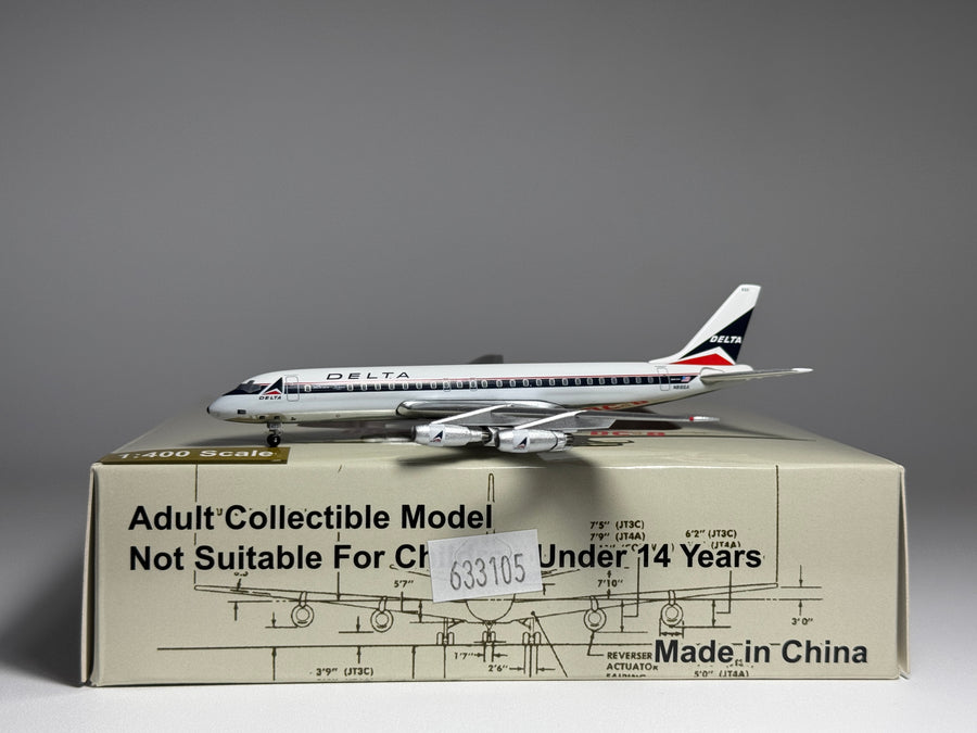 Aeroclassics 1:400 Delta Air Lines Douglas DC-8-30 N8166A Widget ACN8166A