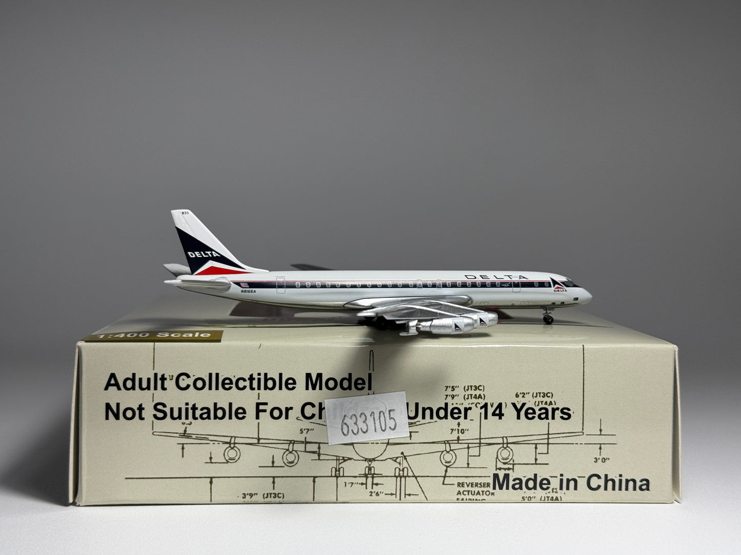 Aeroclassics 1:400 Delta Air Lines Douglas DC-8-30 N8166A Widget ACN8166A
