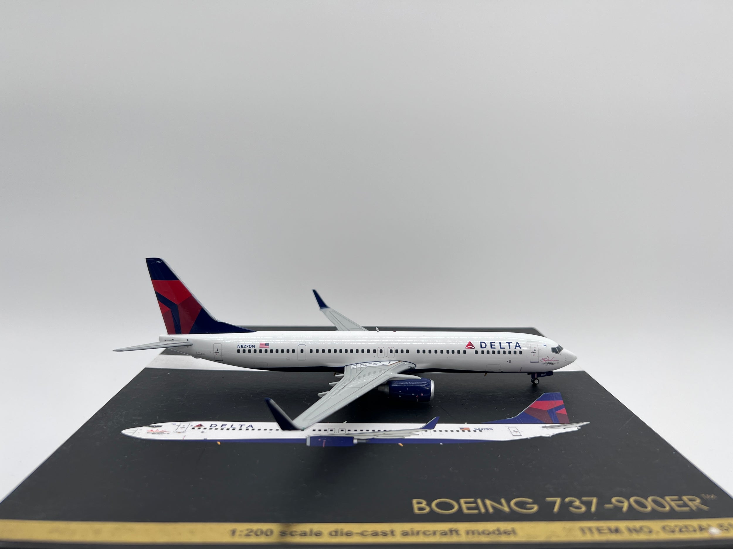 Gemini Jets 1:200 Delta Air Lines Boeing 737-900ER N827DN current scheme G2DAL512