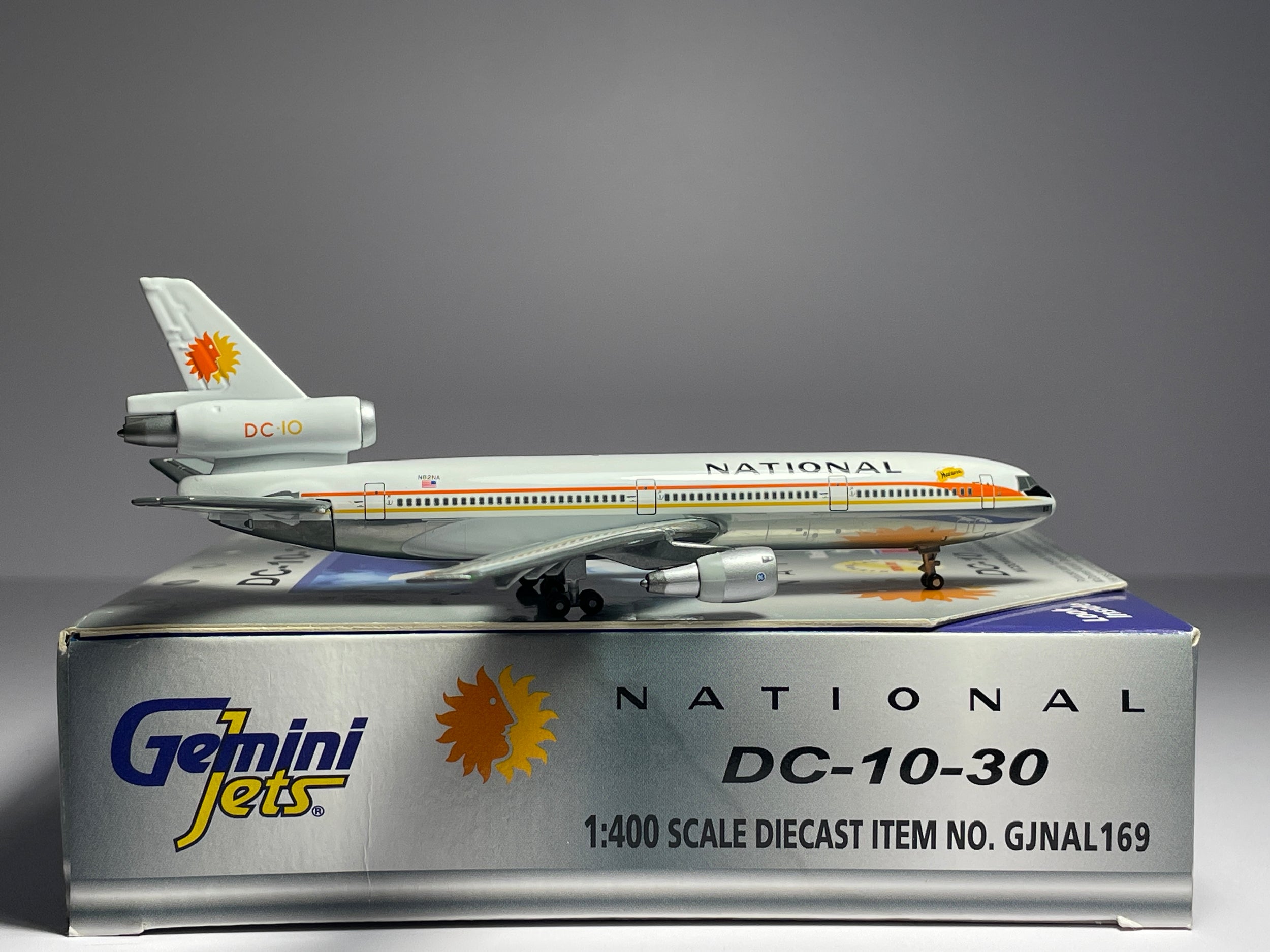 Gemini Jets 1:400 National Airlines McDonnell Douglas DC-10-30 N82NA Sun King GJNAL169