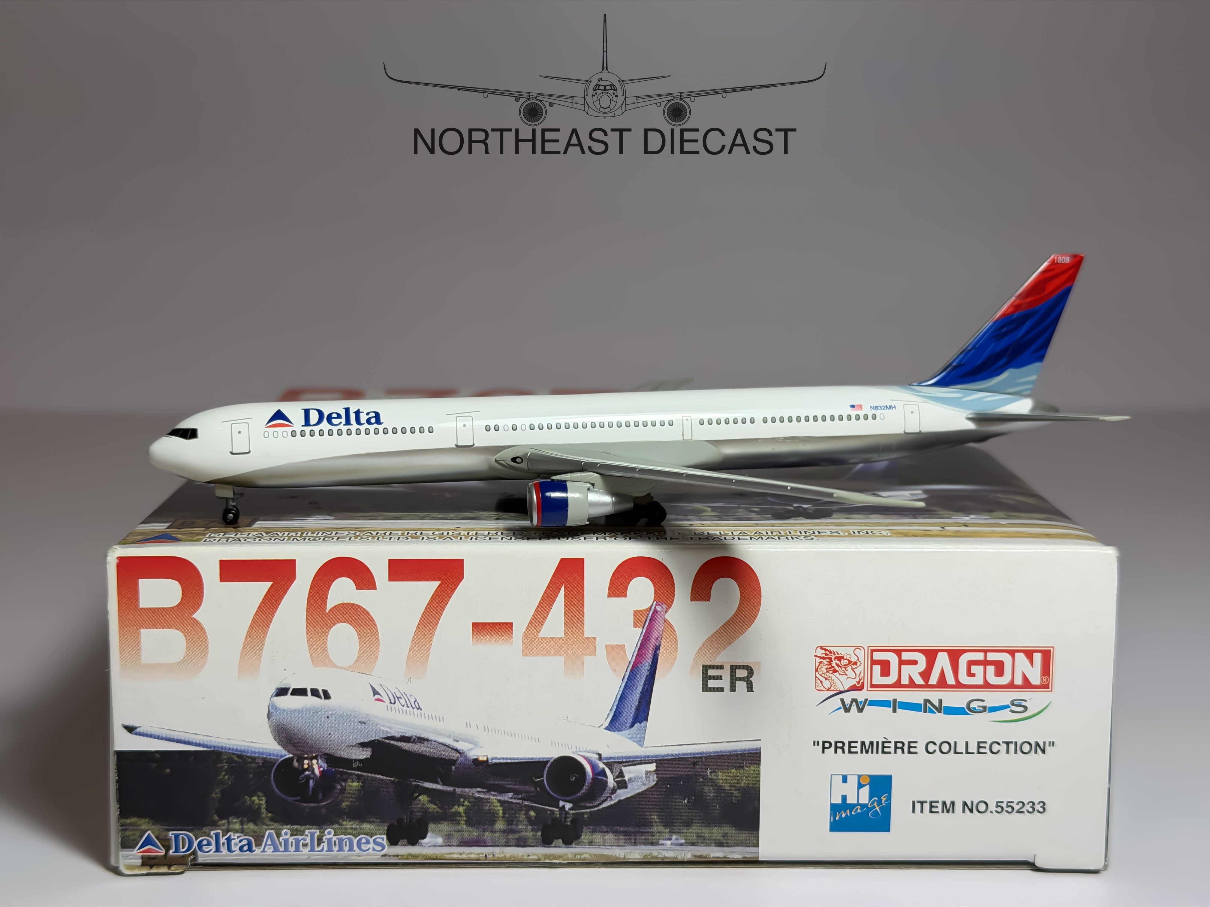 Delta Air Lines Boeing 767-400 1:400 Dragon Wings N832MH (55233)