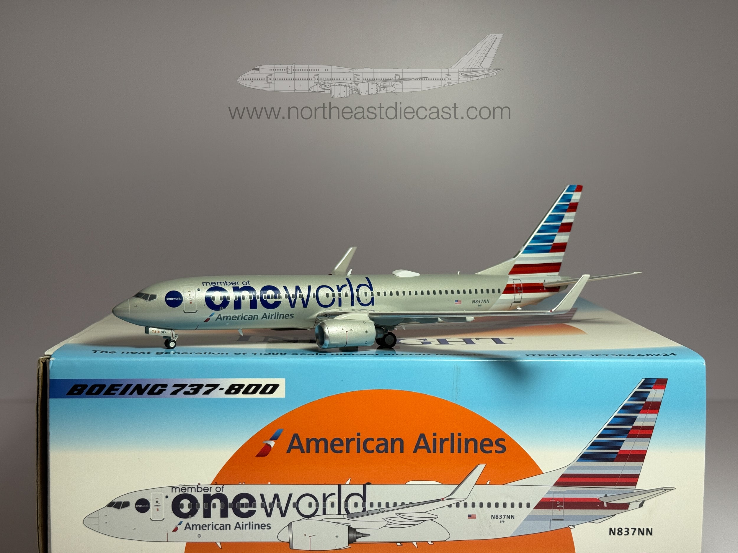 American Airlines Boeing 737-800 1:200 Inflight200 N837NN (IF738AA0224)